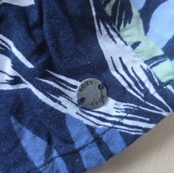 Roxy Hawaiian print dress size medium - Picture 4 of 9